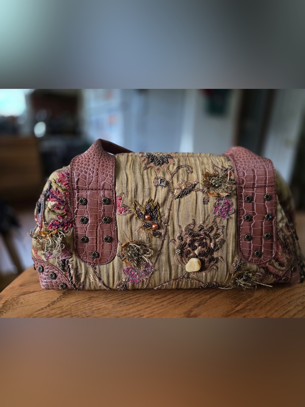 Mary Frances artisan beaded carpetbag purse